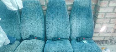 сиденье 2107: Продаются сиденье в хорошем состоянии ремни безопасности всё работает