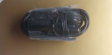 bežične slušalice u boji cena: Slusalice iz fabrickog pakovanja jack 3,5mm Na prodaju nove originalne