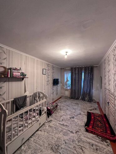 продаю дом район политеха: 2 бөлмө, 42 кв. м, Хрущевка, 2 кабат, Косметикалык ремонт