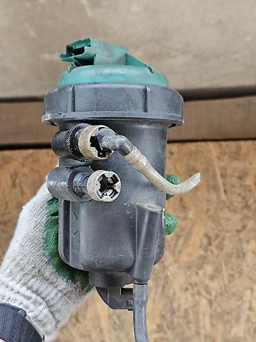 Другие детали для мотора: Корпус топливного фильтра Fiat Doblo 1.3JTD, 2007г.в. Оригинал б/у, из — 10