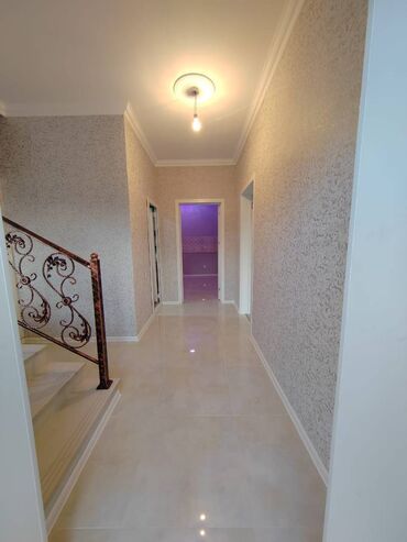 Həyət evləri və villaların satışı: Qaraçuxur qəs. 4 otaqlı, 210 kv. m, Yeni təmirli — 11