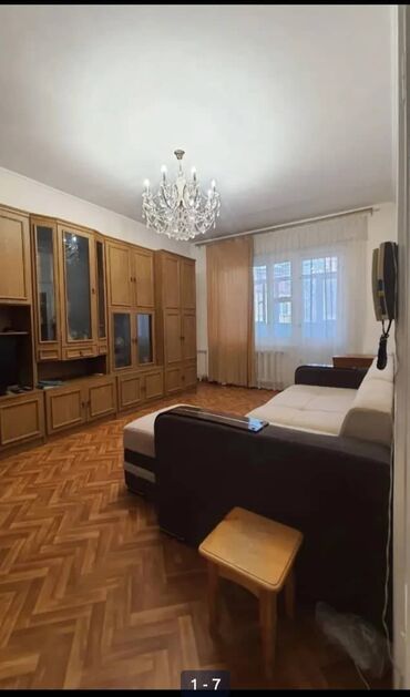 продается 3 комнатная квартира политех: 3 бөлмө, 62 кв. м, 106-серия, 9 кабат, Косметикалык ремонт