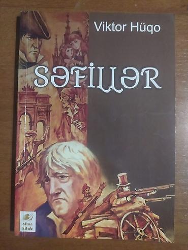 Bədii ədəbiyyat: Satılır: 4 kitabdan ibarət dəst 1) Daniel Defo, “Robinzon Kruzo” - — 30