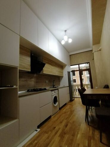 Uzunmüddətli kirayə mənzillər: Sumqayıt şəhəri,Bulvar küçəsi,Krsital2də10 mərtəbəli binanın 6cı — 12