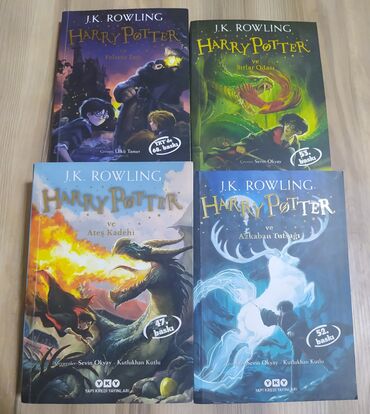 Kitablar, jurnallar, CD, DVD: Harry Potter (1,2,3,4). Türk dilində. Az işlənmiş. görüş yolu ilə