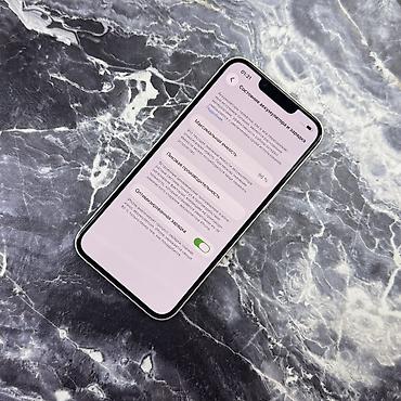 Apple iPhone: IPhone 13, Б/у, 128 ГБ, Чехол, 86 % — 7