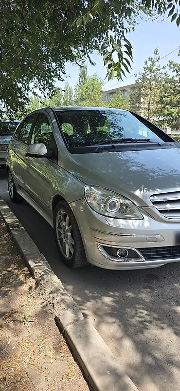 mers zaychik: Mercedes-Benz B-Class: 2010 г., 1.8 л, Вариатор, Бензин, Хэтчбэк — 8