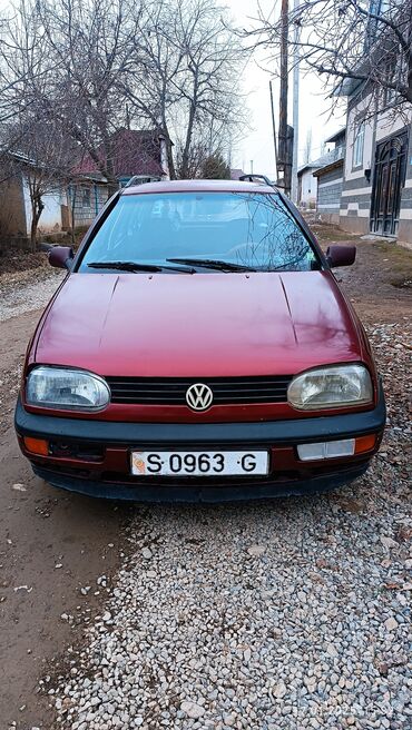 фольсваген б 5: Volkswagen Golf: 1994 г., 1.8 л, Механика, Бензин, Универсал