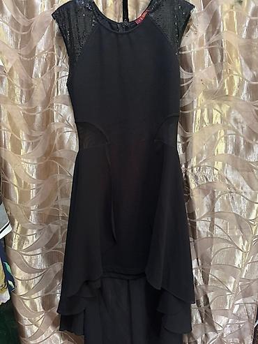 Рубашки: Классическая женская рубашка с коротким рукавом, выполненная из легкой — 13