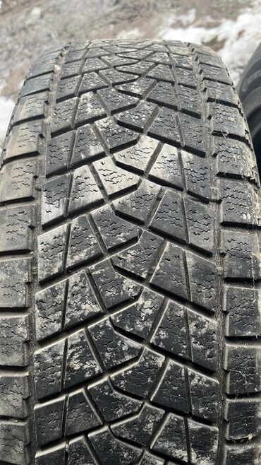 кованные диски: Шины 225 / 65 / R 17, Зима, Внедорожные (АТ/МТ), Япония, Bridgestone