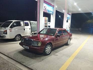 мини электро мабиль: Mercedes-Benz W124: 1993 г., 2 л, Автомат, Бензин, Седан — 5