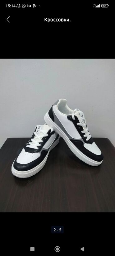 Кроссовки и спортивная обувь: Кроссовки. новые. 
размер 39-41.
звоните. 
чалгыла.
г. Бишкек — 7