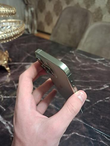 kaburolar: IPhone 15 Pro, 128 GB, Natural Titanium, Face ID — 3