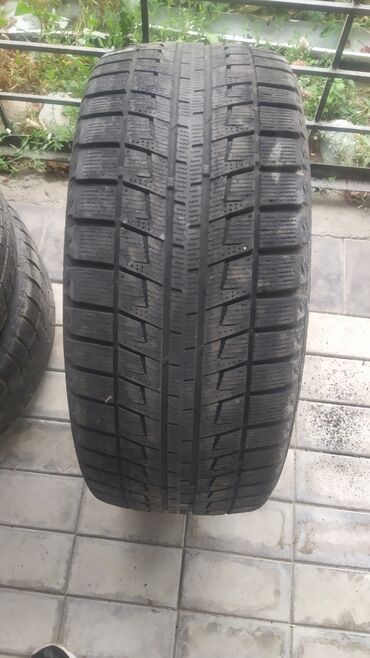 шины бу купить: Шины 225 / 50 / R 17, Зима, Б/у, Комплект, Легковые, Bridgestone