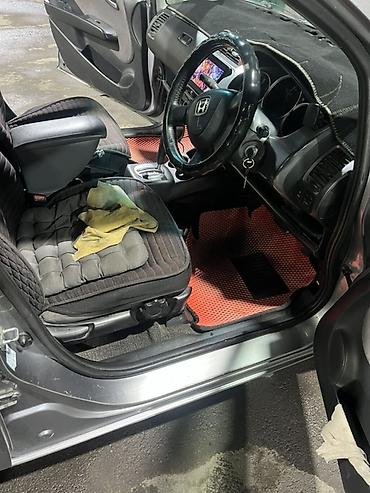 kamri 75: Honda Fit: 2003 г., Автомат, Бензин, Хэтчбэк — 3