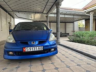 Honda Fit: 2005 г., 1.3 л, Вариатор, Бензин