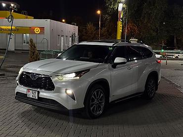 highlander 2: Toyota Highlander: 2022 г., 2.5 л, Вариатор, Гибрид, Кроссовер — 1