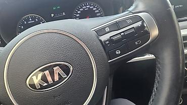 9800: Kia K5: 2020 г., Седан — 9