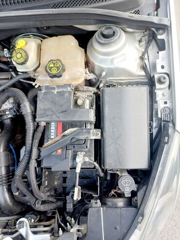 Chevrolet: Ili 2014 yaxsı veziyyetdedir.Tecili satıldığı üçün bu qiymete — 12