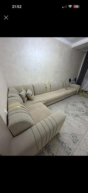 sofa: Угловой диван, C подушками — 1