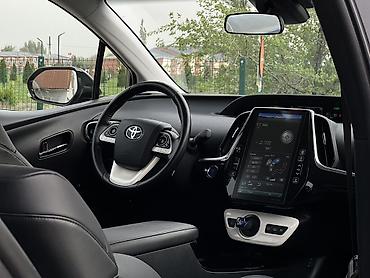 мерс 221 купе: Toyota Prius: 2019 г., 1.8 л, Автомат, Гибрид, Лифтбек — 4