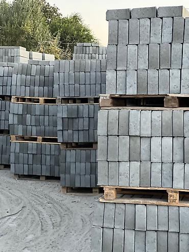 Дорожные бордюры: Дорожный бордюр, Прессованный, Бетонный, Новый — 5