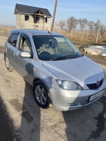 Mazda: Mazda Demio: 2002 г., 1.3 л, Автомат, Бензин, Хэтчбэк