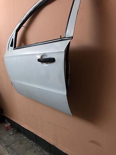 bmw e39 qapi: Ravon R3, 2020 il, ABŞ, Rayonlara çatdırılma, Ödənişli çatdırılma, Ünvandan götürmə — 1