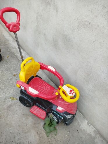 masinlar oyuncaq: Uşaq maşini ela veziyetde 35azn.Unvan ramani