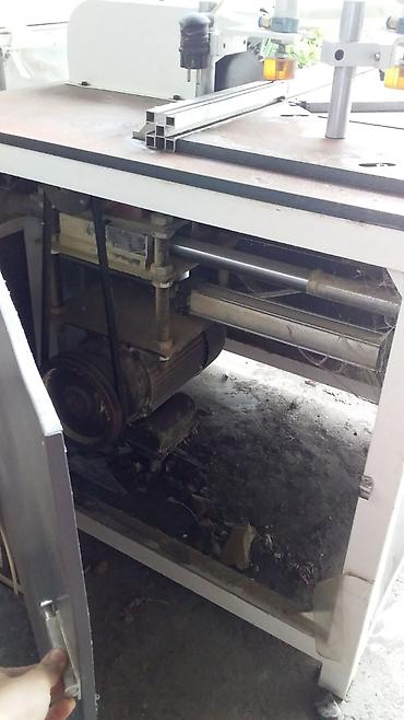 Frez dəzgahı: PVC/alüminium pəncərə-qapı istehsalı üçün künc frezə və aksesuar kəsim — 12