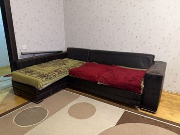 Tumbalar: Künc divan, Açılan, Bazasız, Süni dəri, Çatdırılma yoxdur