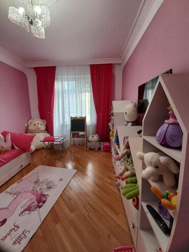 Uzunmüddətli kirayə evlər: 450 kv. m, 10 otaq — 13