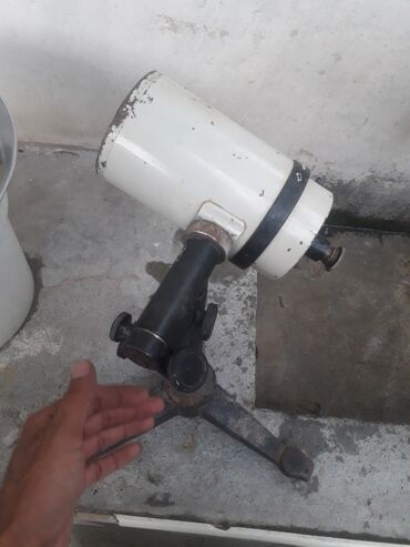 mikroskop satilir v Azərbaycan | TIBBI AVADANLIQ: Satilir deqiq bilmirem NE oldugunu teleskop və ya mikroskop ikisinnen