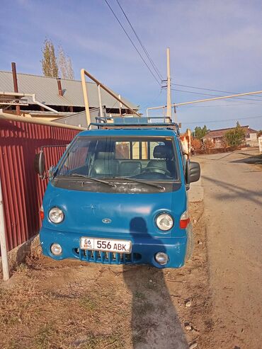 Hyundai: Hyundai Porter: 2001 г., 2.7 л, Механика, Дизель