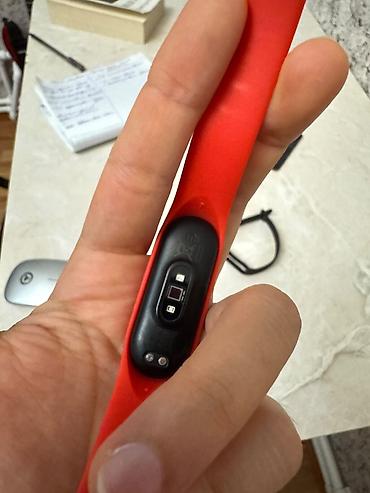 lonpasin kapsula: Xiaomi Mi Band 4 fitnes breykleti və aksesuar dəsti Məhsulun tərkibi — 4