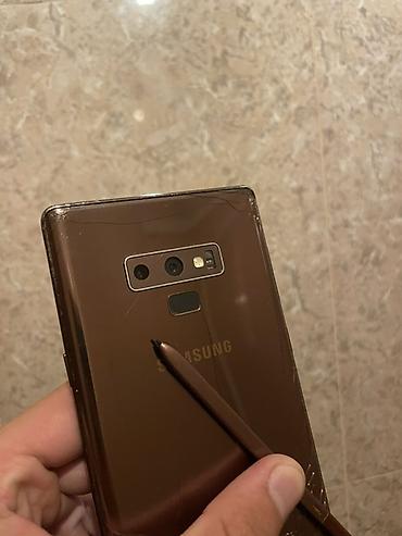 зарядка для ноута: Samsung Galaxy Note 9, Б/у, 128 ГБ, цвет - Коричневый, 1 SIM — 5