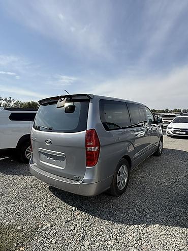 Продажа авто: Hyundai Grand Starex: 2019 г., 2.4 л, Автомат, Газ, Бус — 6
