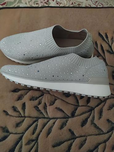 Кроссовки и спортивная обувь: Кроссовки, 38, 39, Caprice, Б/у, цвет - Серый, Самовывоз — 3