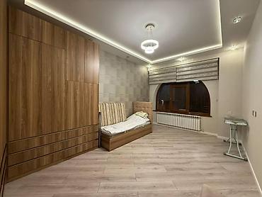 ev satilir: Ağ şəhər, 3 otaqlı, Yeni tikili, 118 kv. m — 1