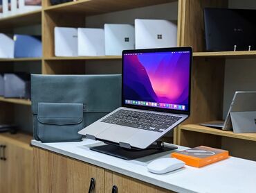 зарядные устройства для ноутбуков: Ультрабук, Apple, 8 ГБ ОЗУ, Apple M1, 13.3 ", Б/у, Для работы, учебы, память SSD