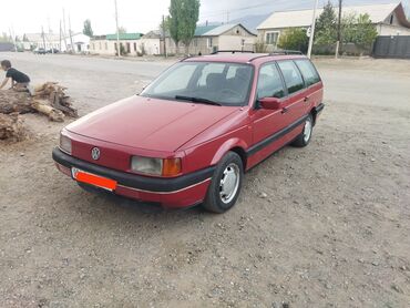 Volkswagen: Volkswagen Passat: 1991 г., 1.8 л, Механика, Бензин, Универсал