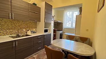 Продажа квартир: 3 комнаты, 64 м², 106 серия, 7 этаж, Евроремонт — 4