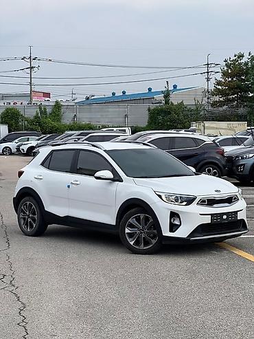 kia stonic 2020: Kia Stonic: 2021 г., 1.6 л, Автомат, Бензин, Кроссовер — 3