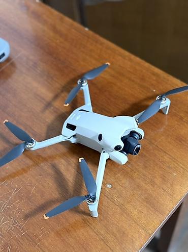 apple watch se 1: DJI Mini 4 Pro + пульт DJI RC-N1 Ультралёгкий складной квадрокоптер с — 3