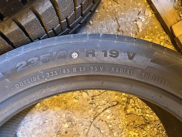 stud 100: Шины 235 / 45 / R 19, Лето, Б/у, 1 шт, Германия, Continental — 2