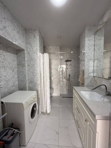 Долгосрочная аренда домов: 182 м², 6 комнат, Бронированные двери, Кондиционер, Парковка — 12