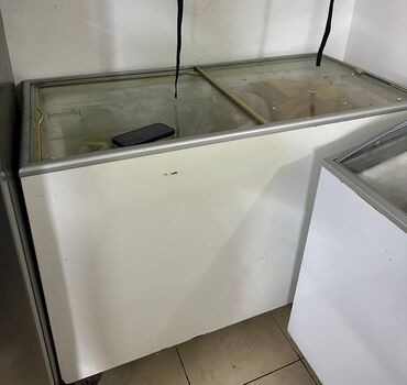 Plitələr və bişirmə panelləri: Şüşəli dondurucu, Uğur, Türkiyə