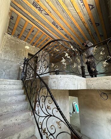 Pilləkən məhəccərləri: Metal EN MMC olaraq istədiyiniz forma və ölçüde demir işlerinin — 5