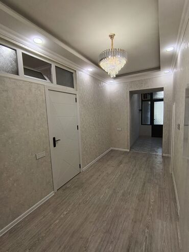 Köhnə tikili: Bakı, 2 otaqlı, Köhnə tikili, m. Sahil, 30 kv. m — 10