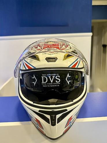 pec matoru: Motosiklet dəbilqəsi – DVS (Dual Visor System) - İkili vizor sistemi — 3